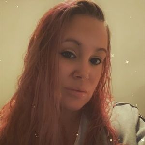 Meet your Posher, Alicia